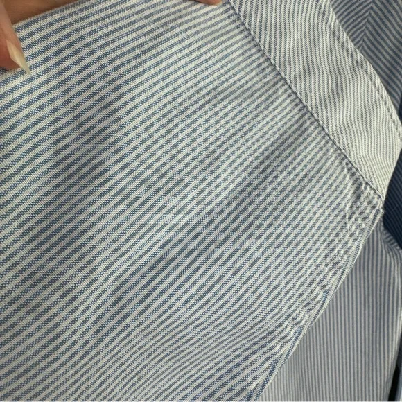 Southern Tide Blue and White Stripe Button Down Shirt Medium New Condition - Picture 4 of 7